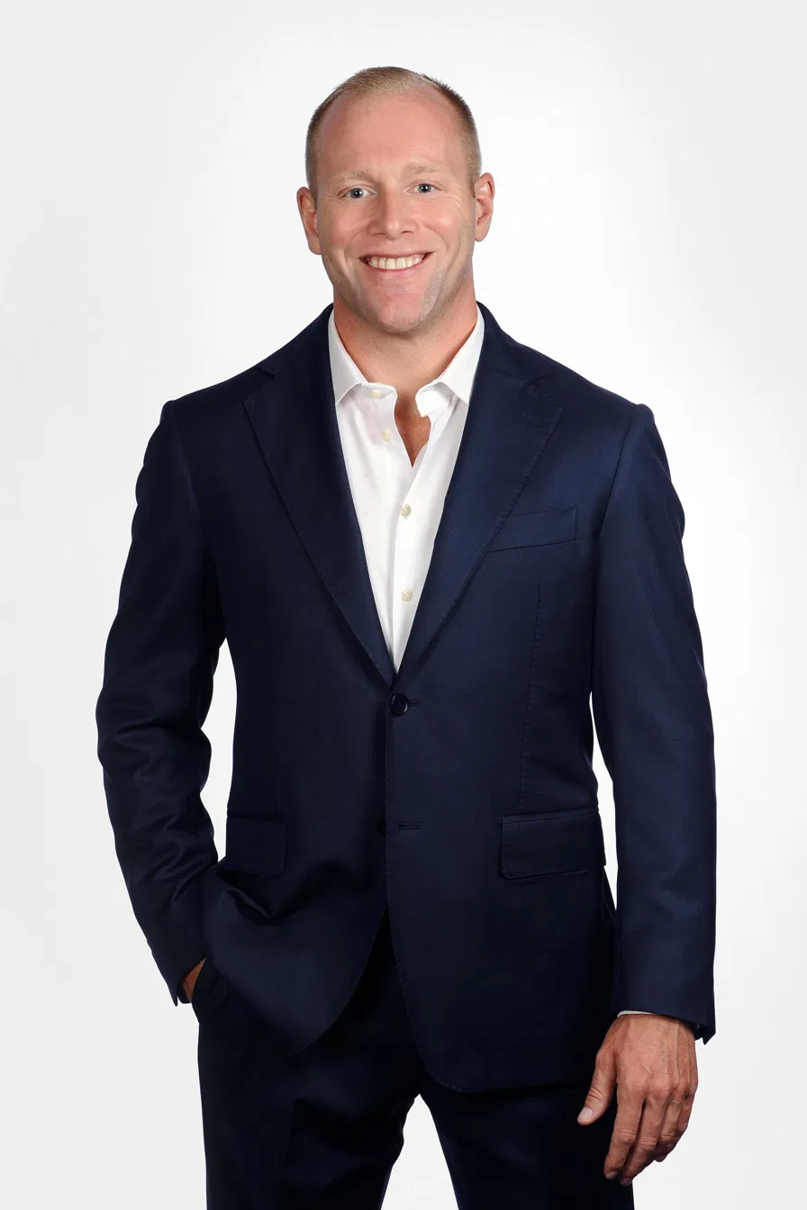 Niklas Lindahl, Amministratore Delegato a Milano